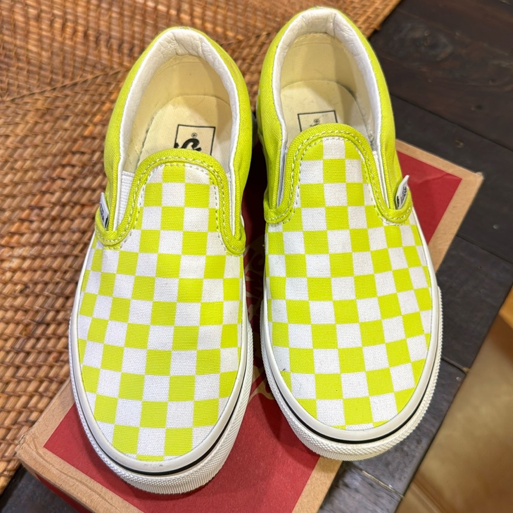 New kids vans